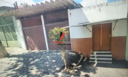 Casa (Terrea) para Venda, 3 dorm(s), 6 vaga(s), 300 m²