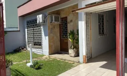 Casa com 3 quartos à venda na Travessa Palmeira, 59, Vila Ponta Porã, Cachoeirinha