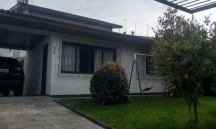 Casa com 3 quartos à venda na Rua Professora Honorina Soares Dutra, 545, São José, Caxias do Sul