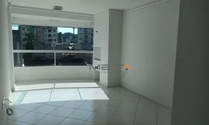 Apartamento para locação anual no bairro das nações