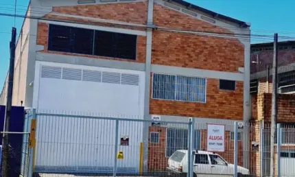 Barracão / Galpão / Depósito para alugar na Avenida A. J. Renner, 1693, Humaitá, Porto Alegre, 600 m2 por R$ 14.500