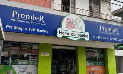 Apartamento de tres dormitorios para locação no Bairro São João