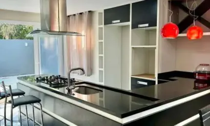 Casa residencia com tres dormitorios condominio verdes campos