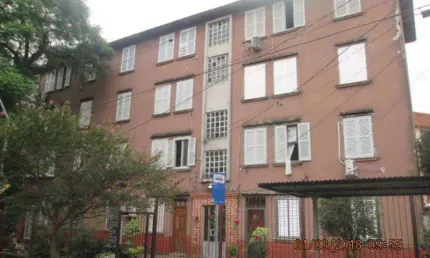 Apartamento com 2 quartos para alugar na industriarios, dos, 42, passo da areia, porto alegre, 55 m2 por r$ 1.200