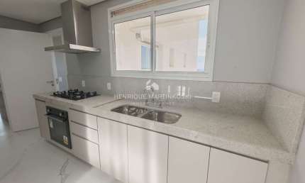 Apartamento a venda Novo de Alto Padrão com 4 quartos sendo 1 suítes, 131m2 privativos, churrasqueira, com pisos, Andar Alto, 2 vagas em condomínio clube. Ecoville-Curitiba-PR