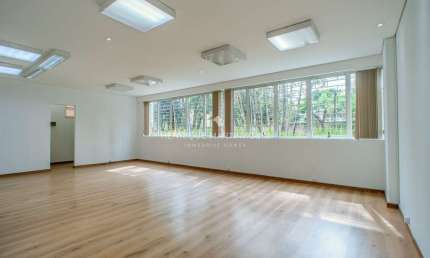 Sala Comercial - 56m2 - 1 vaga - Mossunguê / Ecoville - Curitiba - PR