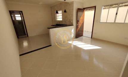 Casa com 2 dorms, Balneário Regina Maria, Mongaguá - R$ 349 mil, Cod: 2301