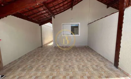 Casa com 3 quartos, Vera Cruz, Mongaguá - R$ 589 mil, Cod: 2944