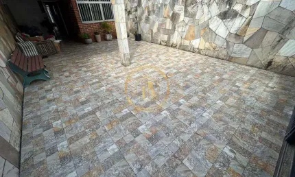Casa com 1 quarto, centro, mongaguá - r$ 399 mil, cod: 3032