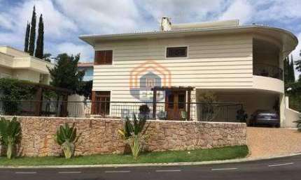 Casa Sobrado de Condominio em Chácaras Silvania - Valinhos, SP