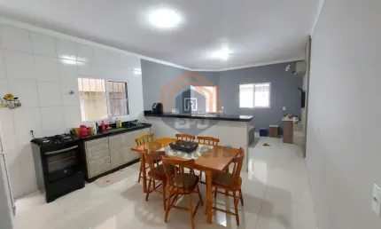 Casa Sobrado em Jardim Novo Mundo - Várzea Paulista, SP