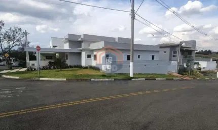 Casa com 3 quartos para alugar na Rua Vitória, 264, Jacaré, Cabreúva