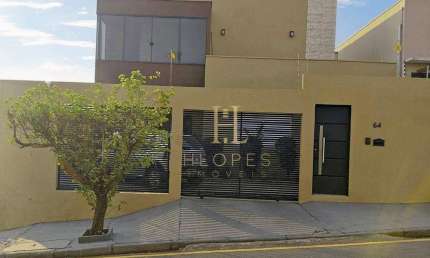 Vendo casa tipo sobrado no Bairro Jardim Cuiaba, ótima localização