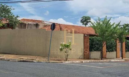 Casa com 3 quartos à venda na Rua Malaia, Jardim Shangri-La, Cuiabá