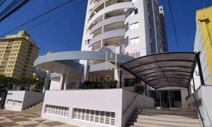 Alugo apartamento mobiliado no Edificio Avenida localizado na Avenida Fernando Correa da Costa