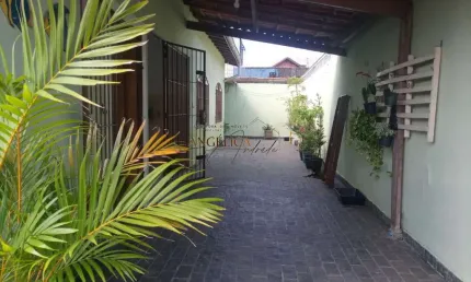 Linda casa na zona 1, pertinho do mar no jardim solemar - praia grande/sp