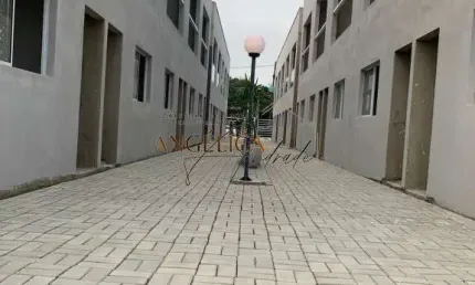 Sobrado em condominio fechado no Agenor de Campos, Mongaguá/SP
