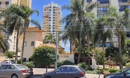 Apartamento em ótima localização  ao lado do shopping Wallig