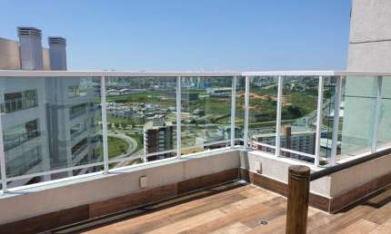 Apartamento com 3 quartos à venda na Avenida Jorge Zarur, Vila Ema, São José dos Campos