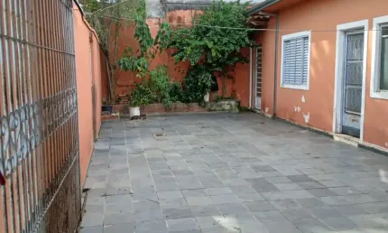 Casa com 3 quartos à venda na Rua Parintins, 360, Parque Industrial, São José dos Campos