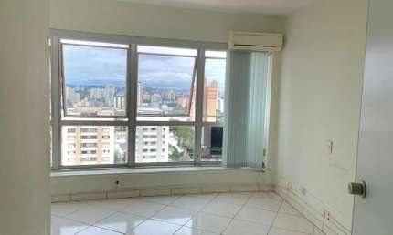 Sala comercial com 1 sala para alugar na Avenida Doutor João Guilhermino, 429, Centro, São José dos Campos