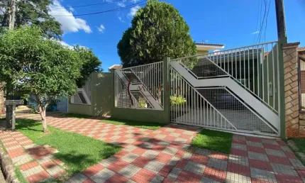 Casa à venda, 3 quartos, 2 suítes, 4 vagas, Jardim Real - Maringá/PR
