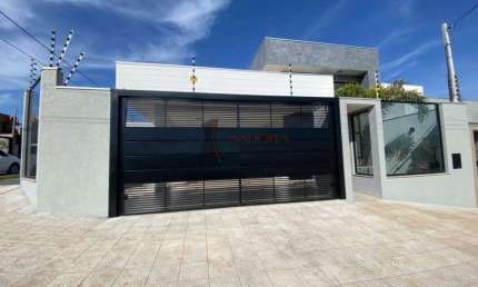 Casa à venda, 3 quartos, 1 suíte, 3 vagas, Jardim Munique - Maringá/PR