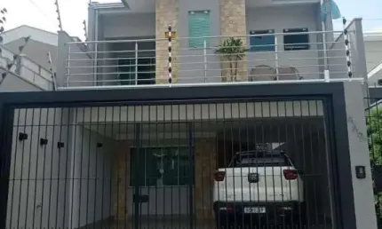 Sobrado à venda, 3 quartos, 1 suíte, 2 vagas, Jardim Monte Rei - Maringá/PR