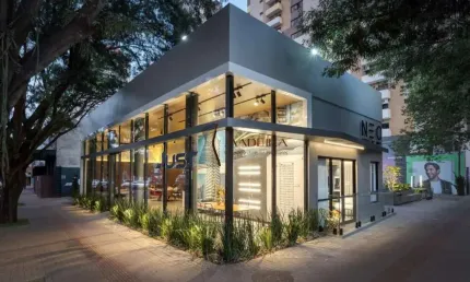 Apartamento à venda, 2 quartos, 2 vagas, Zona 01 - Maringá/PR