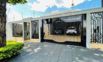 Casa à venda, 3 quartos, 1 suíte, 4 vagas, Vila Morangueira - Maringá/PR