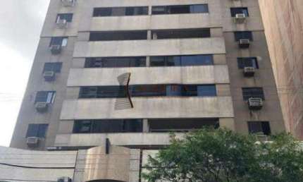 Apartamento com 3 quartos à venda na Zona 01, Maringá 