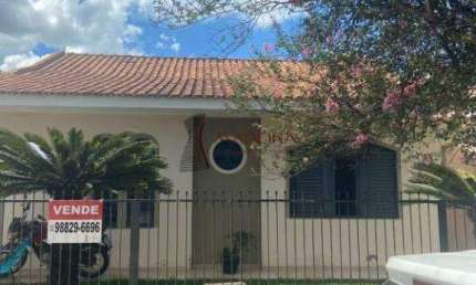 Casa com 4 quartos à venda no Centro, Paiçandu 