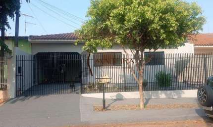 Casa com 3 quartos à venda no Loteamento Batel, Maringá 