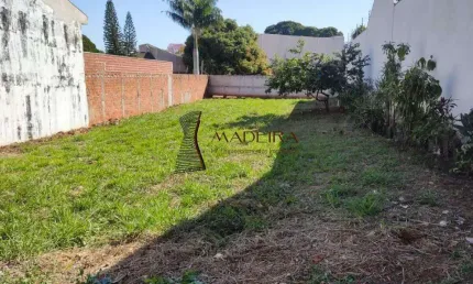 Terreno à venda na Zona 05, Maringá 