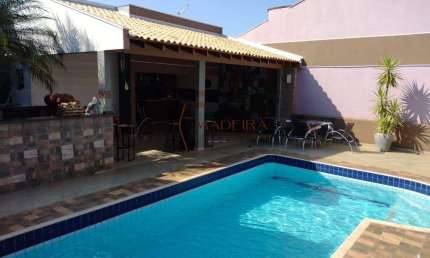 Casa à venda, 2 quartos, 2 suítes, 1 vaga, Jardim Monte Rei - Maringá/PR