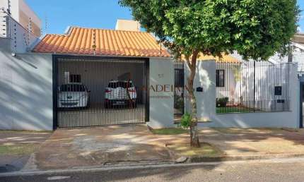 Casa à venda, 3 quartos, 1 suíte, 2 vagas, Residencial Moreschi - Maringá/PR