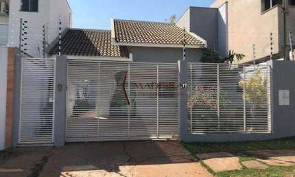Casa à venda, 3 quartos, 1 suíte, 2 vagas, Jardim Oriental - Maringá/PR