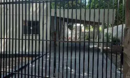 Casa com 3 quartos à venda no Conjunto Habitacional Itatiaia, Maringá 