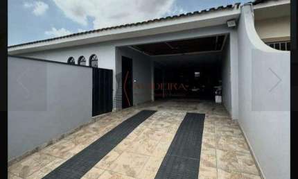 Casa à venda, 3 quartos, 4 vagas, Jardim América - Maringá/PR