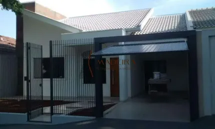 Casa com 3 quartos à venda no Centro, Nova Esperança 
