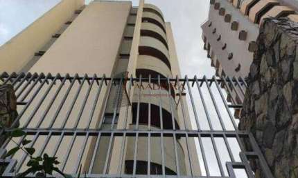 Apartamento à venda na Zona 07, Maringá 
