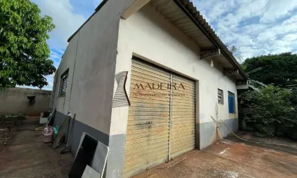 Vende-se Terreno de 1.030m² com Barracão – Aceita Permuta