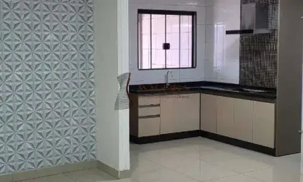 Casa com 3 quartos à venda no Jardim Licce, Maringá 
