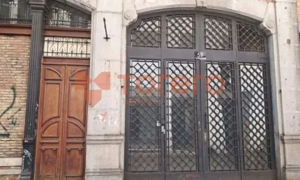 Prédio para alugar na Rua Quinze De Novembro - Lado ÍMpar, 59, Centro, Santos