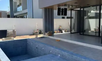 Casa dúplex 314.50 m2 no cond. alphaville jacuhy-serra-es
