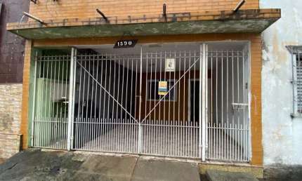 Casa com 2 quartos à venda em Santana, São José dos Campos  por R$ 450.000