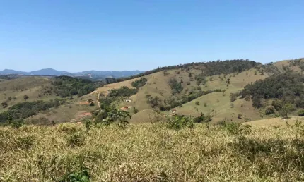 Chácara / sítio à venda no centro, sapucaí-mirim  por r$ 1.260.000