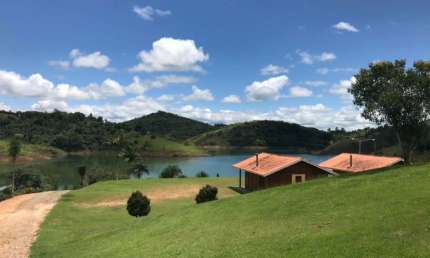 Chácara / sítio com 3 quartos à venda no Centro, Santa Branca  por R$ 4.300.000
