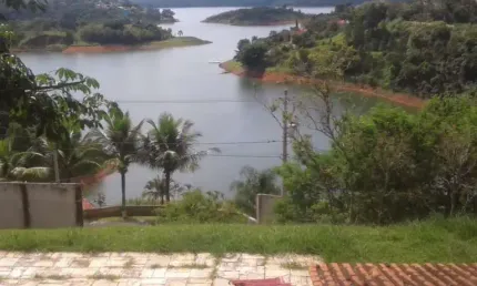 Chácara / sítio com 1 quarto à venda no Recanto dos Passaros, Jacareí  por R$ 890.000