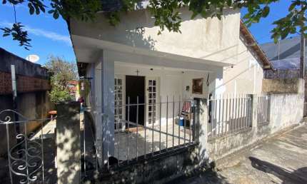 Casa com 3 quartos à venda em Santana, São José dos Campos  por R$ 480.000